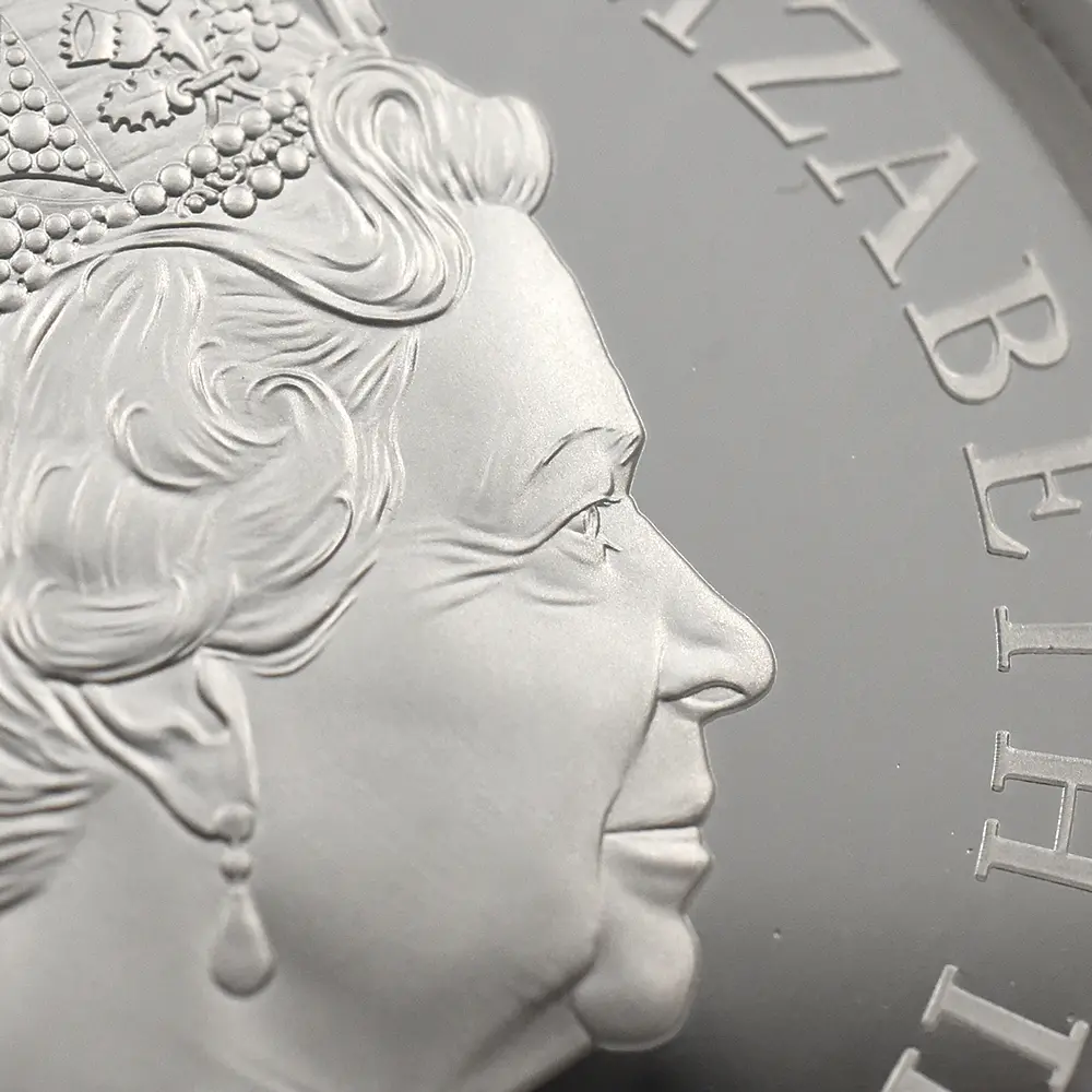 モダンコイン12:6564 2020 エリザベス2世 スリーグレーセス 5ポンド2オンス銀貨 発行即日鑑定品 NGC PF70UC 箱付き