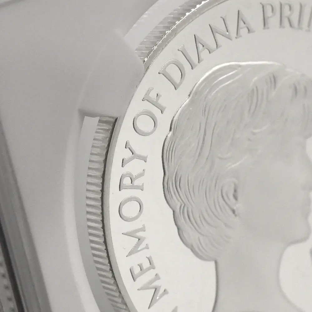 モダンコイン13：6568 1999 エリザベス2世 ダイアナ妃追悼記念 5ポンド銀貨 NGC PF69UC