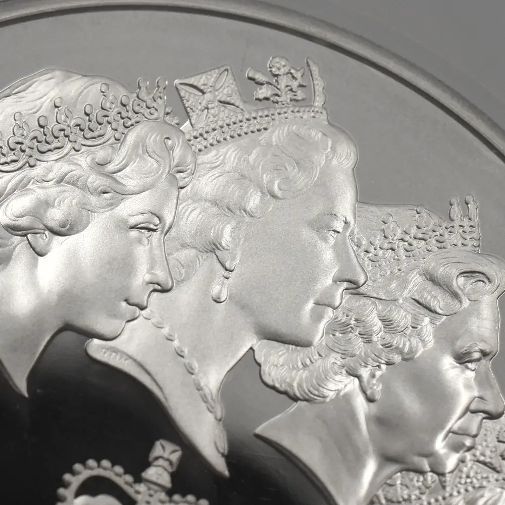 モダンコイン6:6598 2015 エリザベス2世 最長在位記念 10ポンド5オンス銀貨 NGC PF69UC