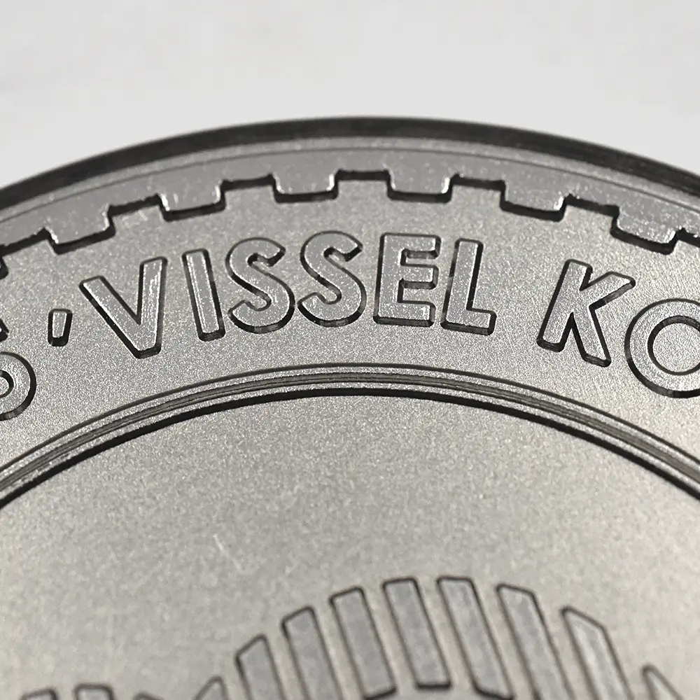 メダル12:6120 2025 ヴィッセル神戸30周年記念 真鍮メダル ロジウムメッキカラー仕上げ 未鑑定【ご予約承り品】