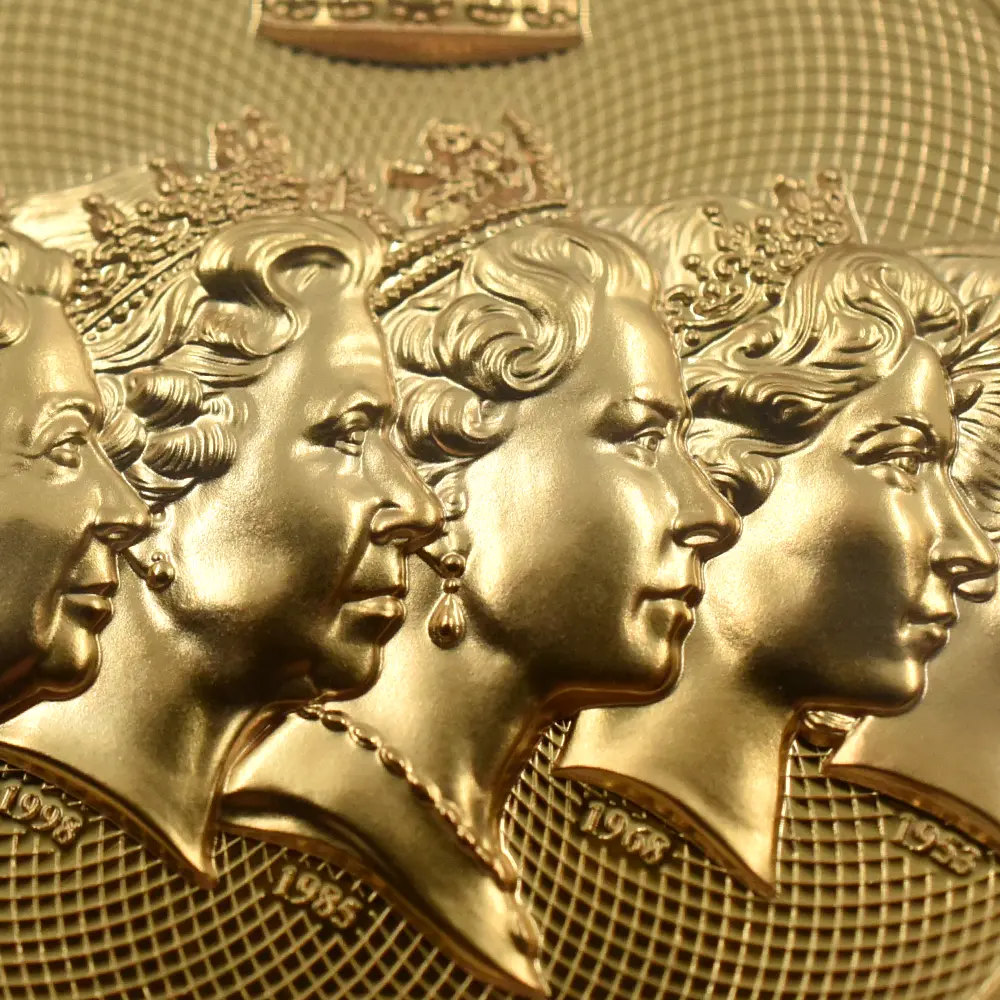 モダンコイン6:6611 ニウエ 2025 チャールズ3世 女王エリザベス2世追悼記念 ハイレリーフ 1ドル金メッキ銅貨 ファーストリリース NGC PF70UC