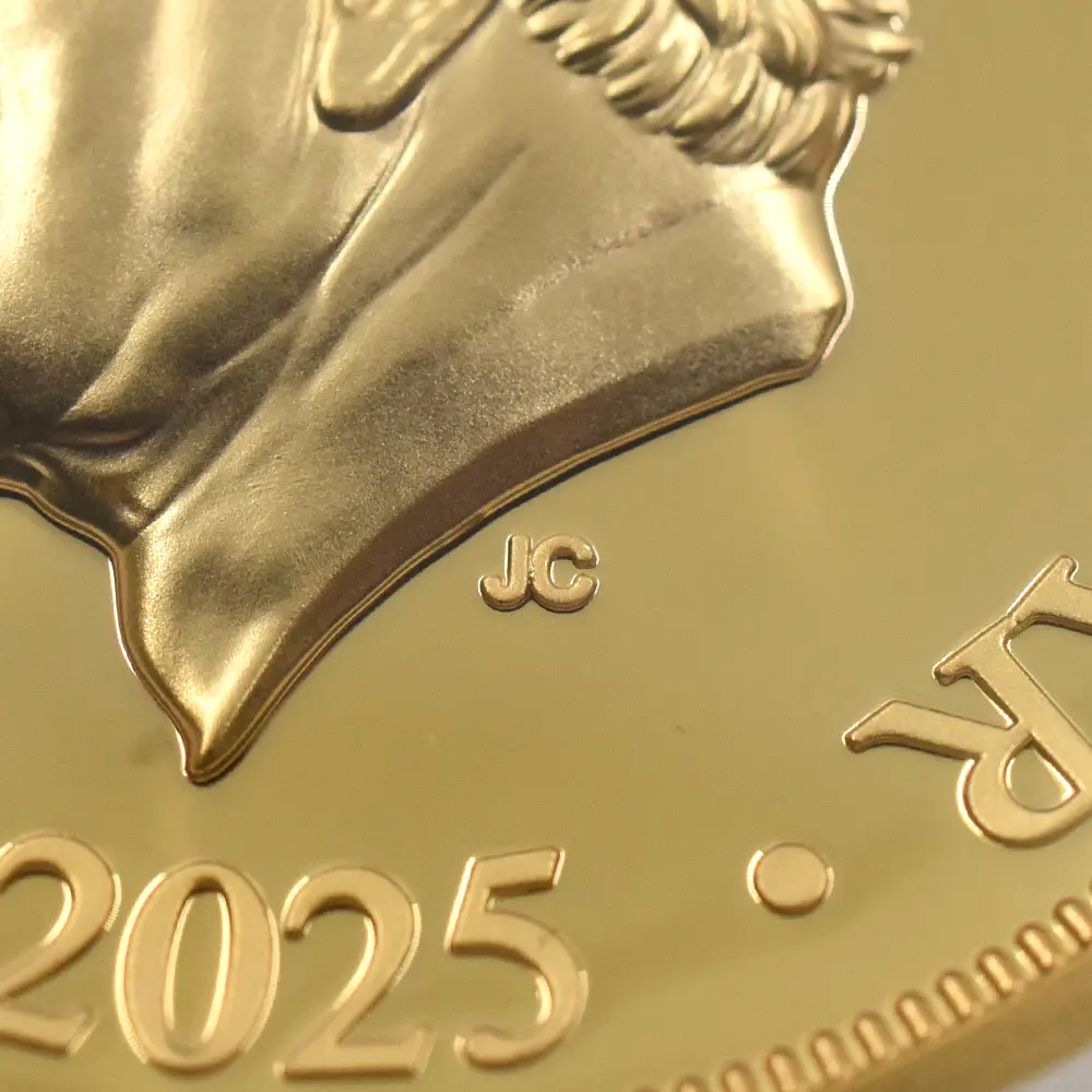 モダンコイン11:6612 ニウエ 2025 チャールズ3世 女王エリザベス2世追悼記念 ハイレリーフ 1ドル金メッキ銅貨 ファーストリリース NGC PF69UC