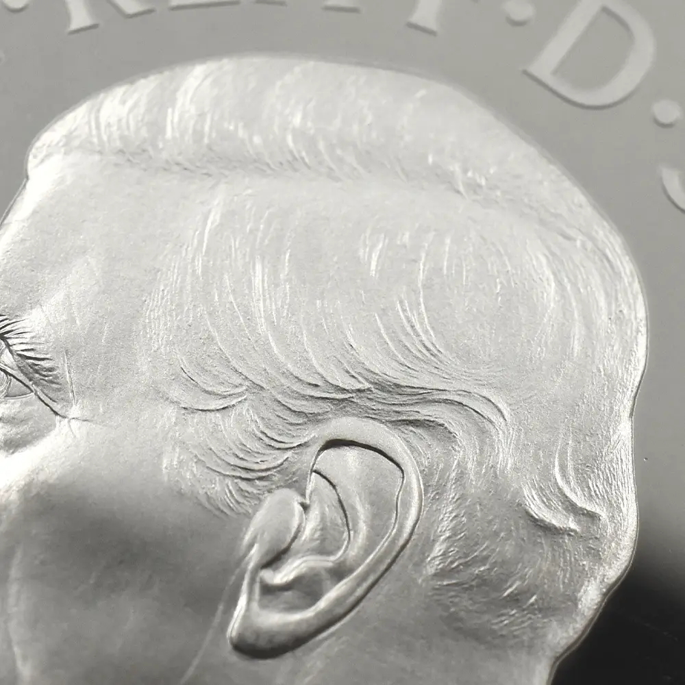 モダンコイン14:6619 2026 チャールズ3世 エリザベス2世のコイン肖像シリーズ 第一弾 ヤングヤングエリザベス 5ポンド銀貨 発行即日鑑定品 NGC PF69UC 箱付き