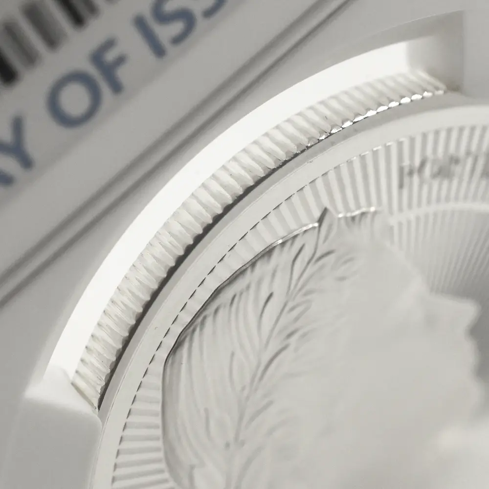 モダンコイン16:6619 2026 チャールズ3世 エリザベス2世のコイン肖像シリーズ 第一弾 ヤングヤングエリザベス 5ポンド銀貨 発行即日鑑定品 NGC PF69UC 箱付き