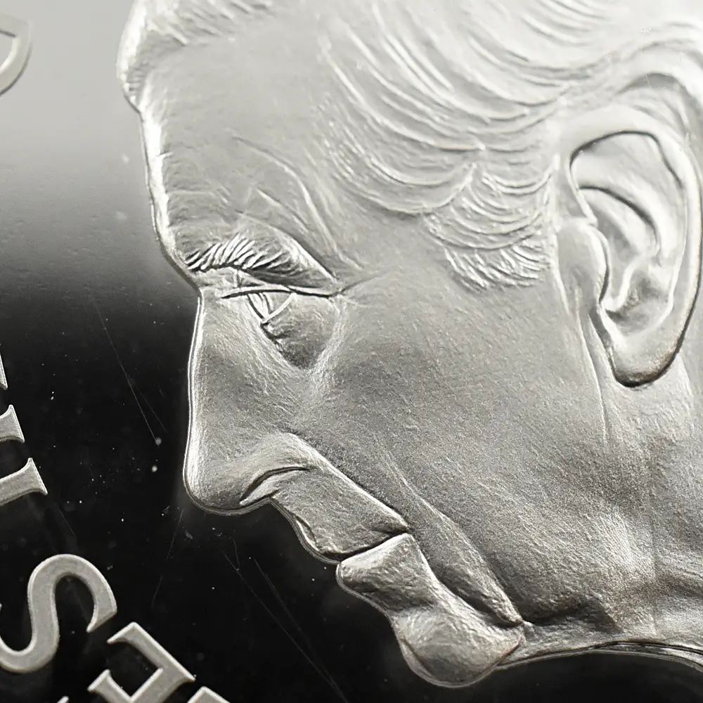 モダンコイン14：6618 2025 チャールズ3世 ロイヤルアームズ 5ポンド銀貨 発行即日鑑定品 NGC PF68UC 箱付き