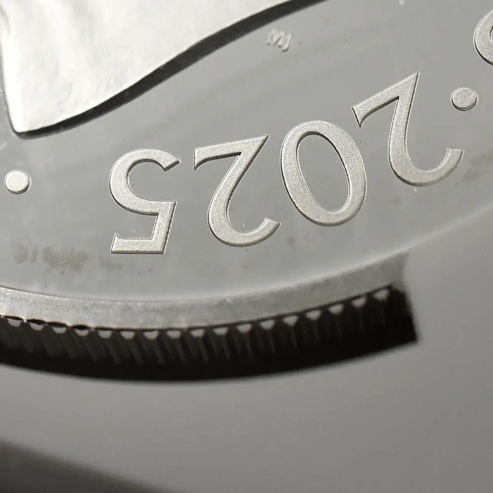 モダンコイン15：6618 2025 チャールズ3世 ロイヤルアームズ 5ポンド銀貨 発行即日鑑定品 NGC PF68UC 箱付き