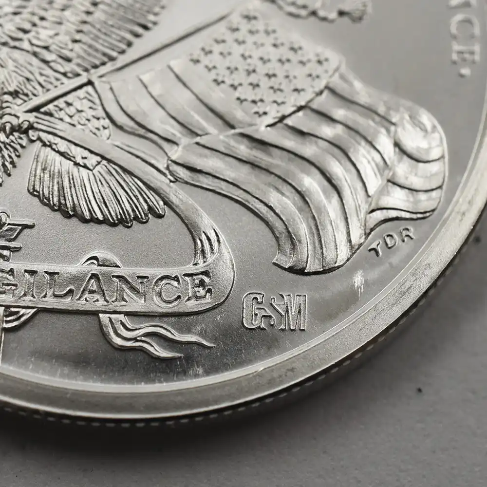 地金型3：6647 【【完売御礼】】★午年開運福袋★ ランダムイヤー ランダムブランド 【訳あり】地金型銀貨・銀メダル【25枚】