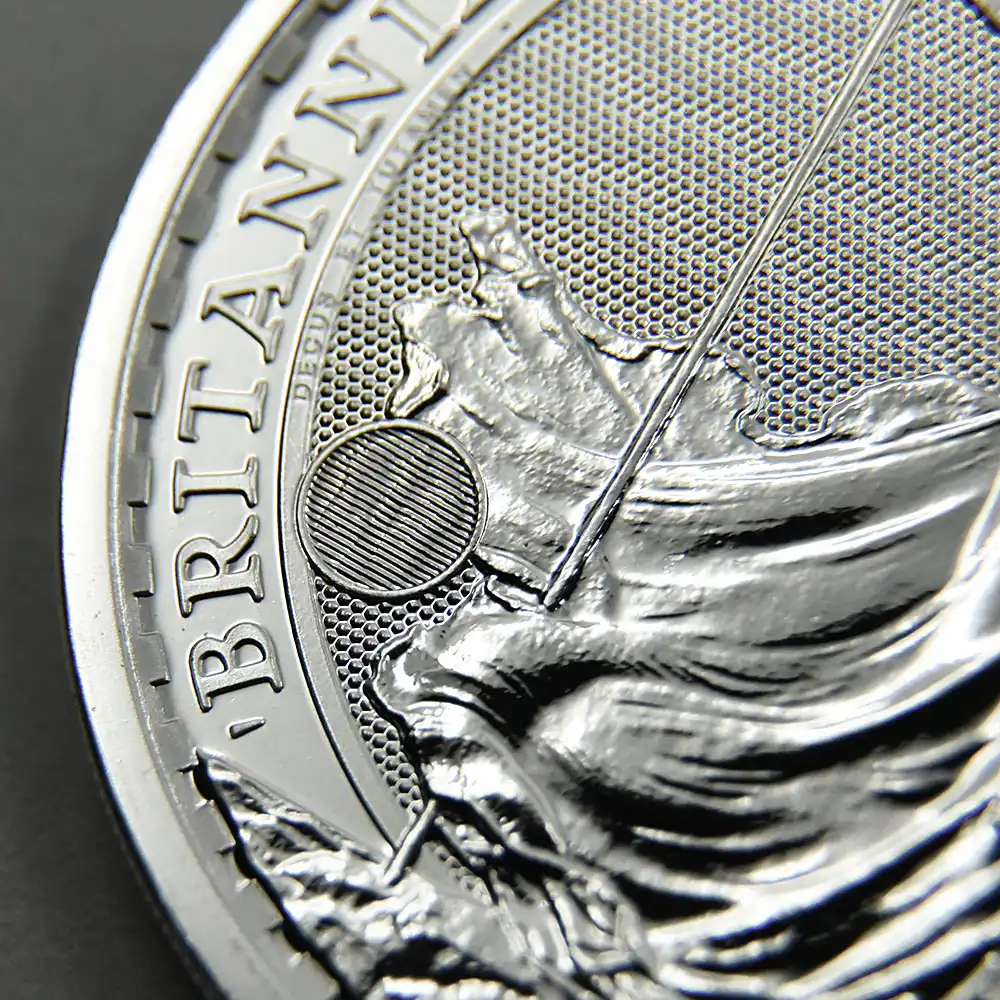 地金型7：6647 【【完売御礼】】★午年開運福袋★ ランダムイヤー ランダムブランド 【訳あり】地金型銀貨・銀メダル【25枚】