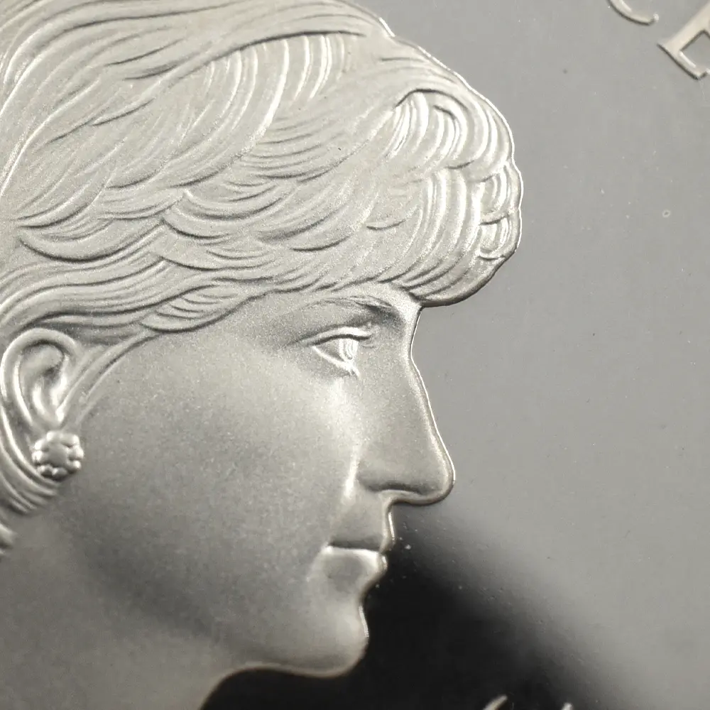 モダンコイン9:6648 1999 エリザベス2世 ダイアナ妃追悼記念 5ポンド銀貨 PCGS PR69DC S-L6 箱付き(外箱なし)