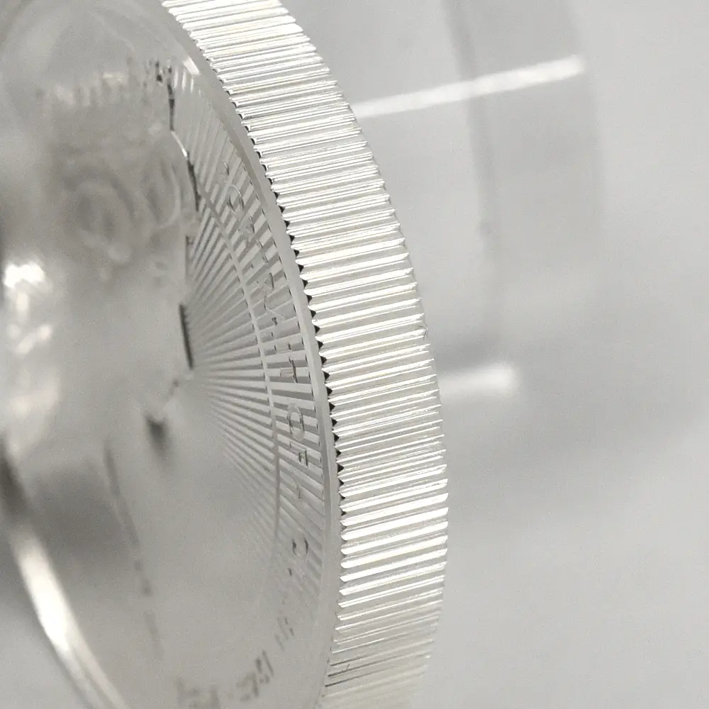 モダンコイン13：6429 2026 チャールズ3世 エリザベス2世のコイン肖像シリーズ 第二弾 ヤングエリザベス 5ポンドプルーフピエフォー銀貨 未鑑定 箱付き