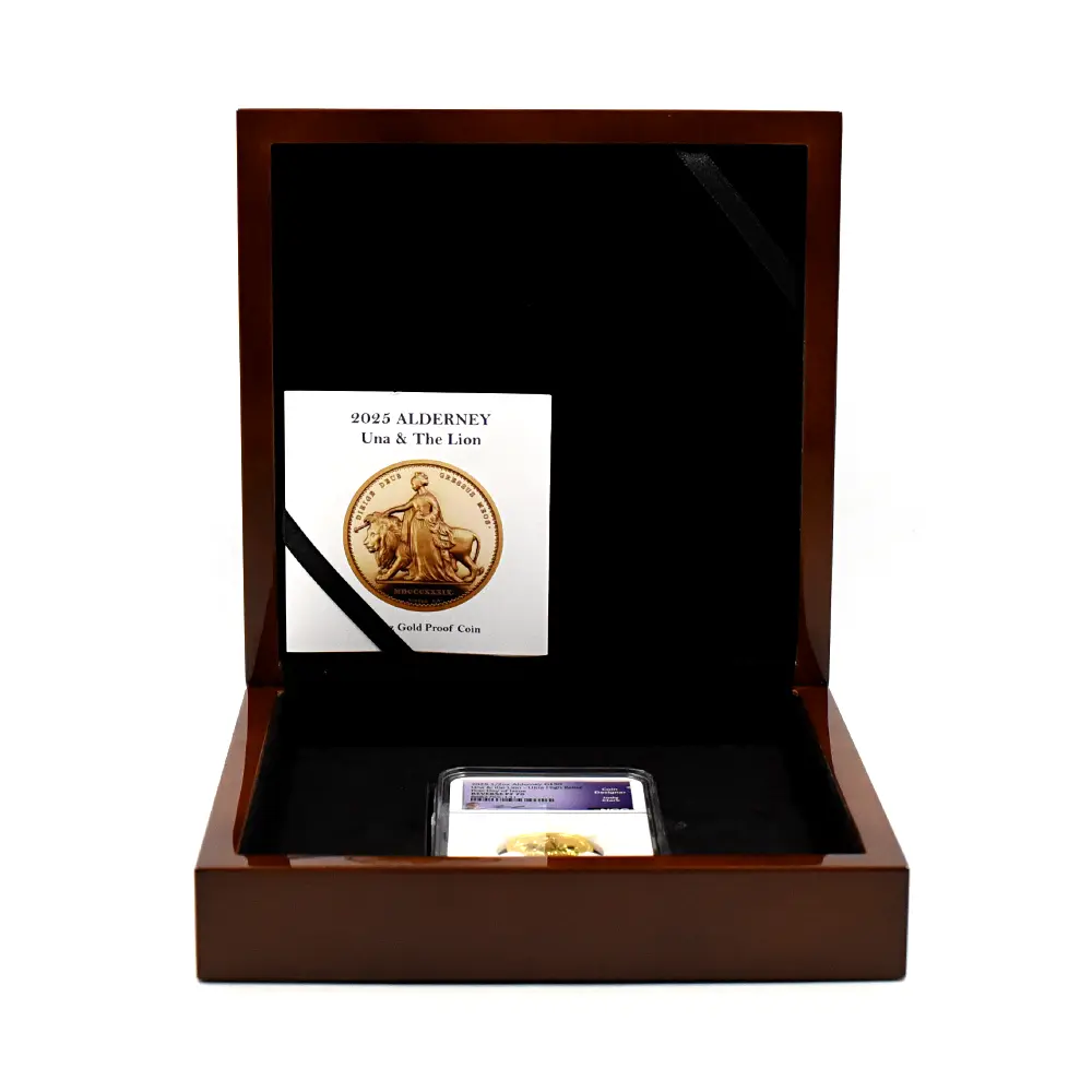 モダンコイン6：6673 オルダニー島 2025 チャールズ3世 ウナ＆ライオン ウルトラハイレリーフ 1/2オンスリバース金貨 発行即日鑑定品 NGC REVERSE PF70 箱付き【ご予約承り品】納期約1~2か月