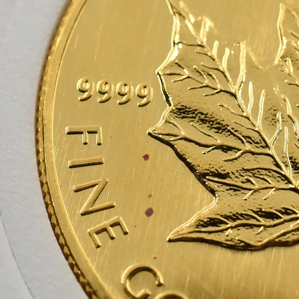 地金型4：6680 カナダ 1992 エリザベス2世 メイプルリーフ 50ドル 1オンス 地金型金貨 【1枚】 (コインケース付き)