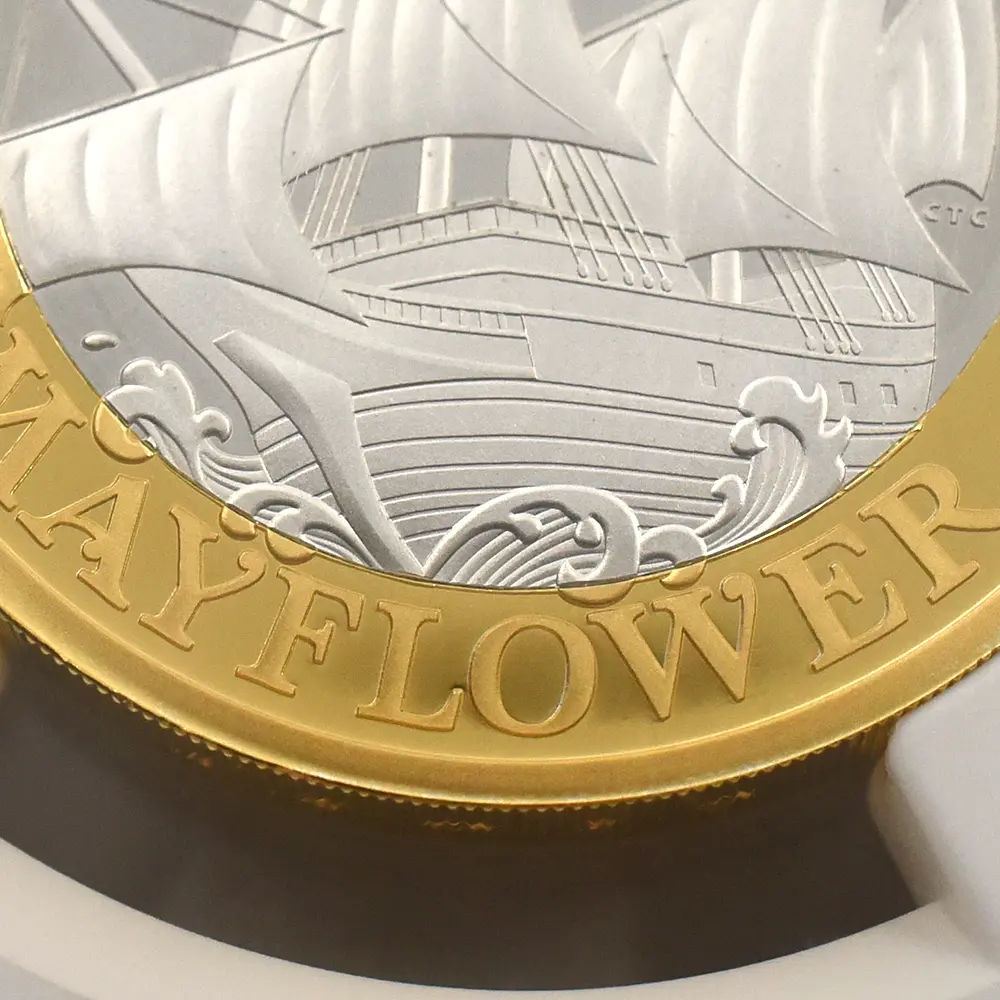 モダンコイン10：6684 2020 エリザベス2世 メイフラワー号出航400周年 2ポンドピエフォー銀貨 金メッキ付 ファーストリリース NGC PF70UC 箱付き